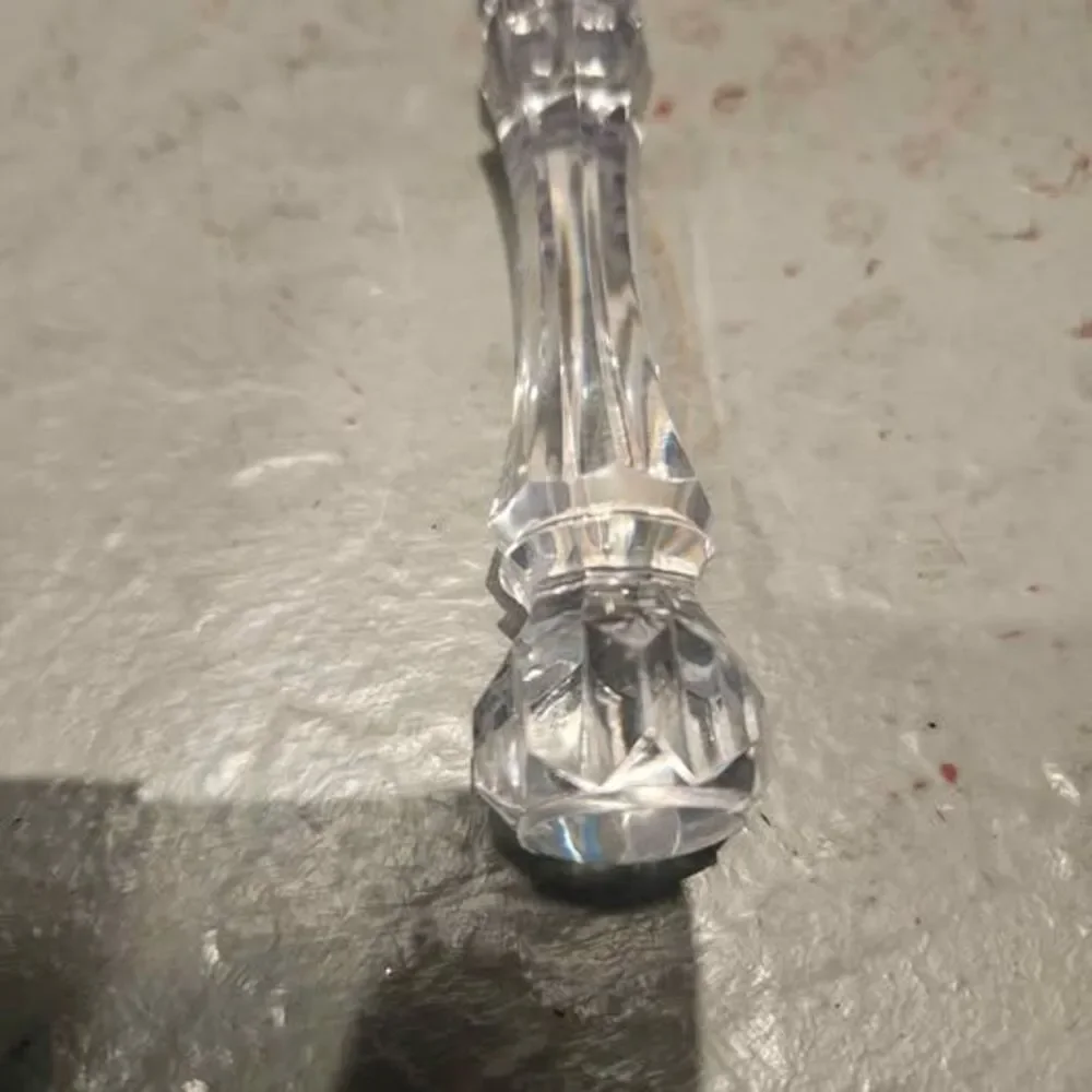 Source Unknown crystal handled